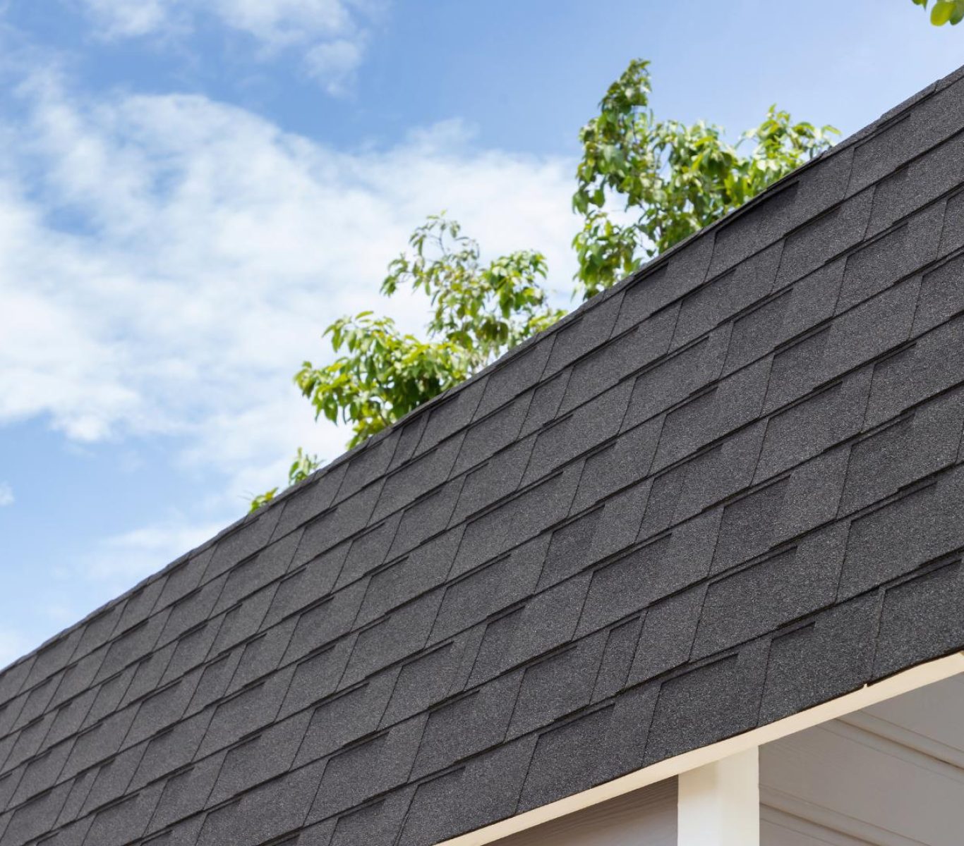 Licensed roofing contractor in Grand Island, NE providing storm damage repairs