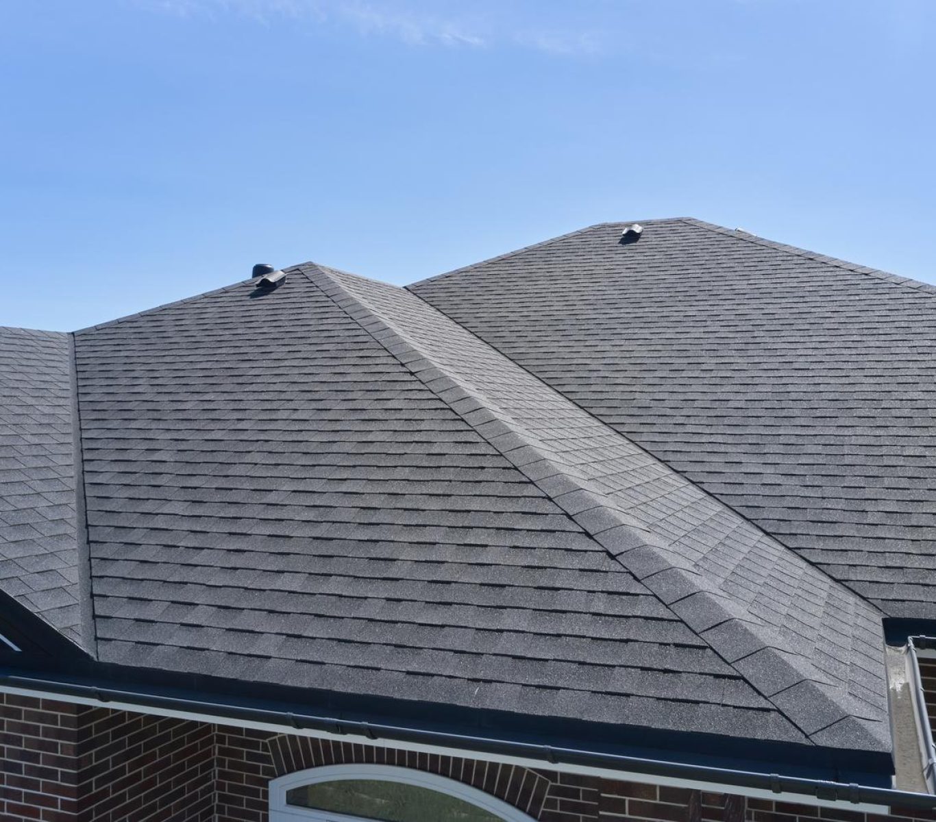 Professional roofing company in Grand Island, NE providing expert roof installations