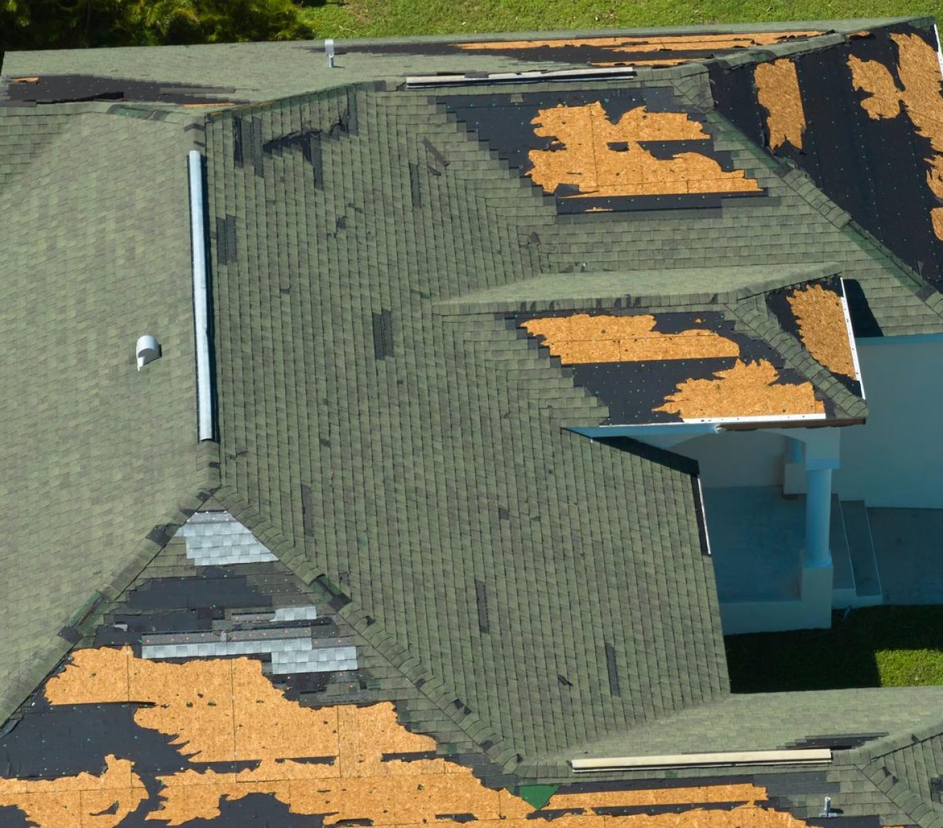 Roof repair in Grand Island, NE restoring hail damage and leaks