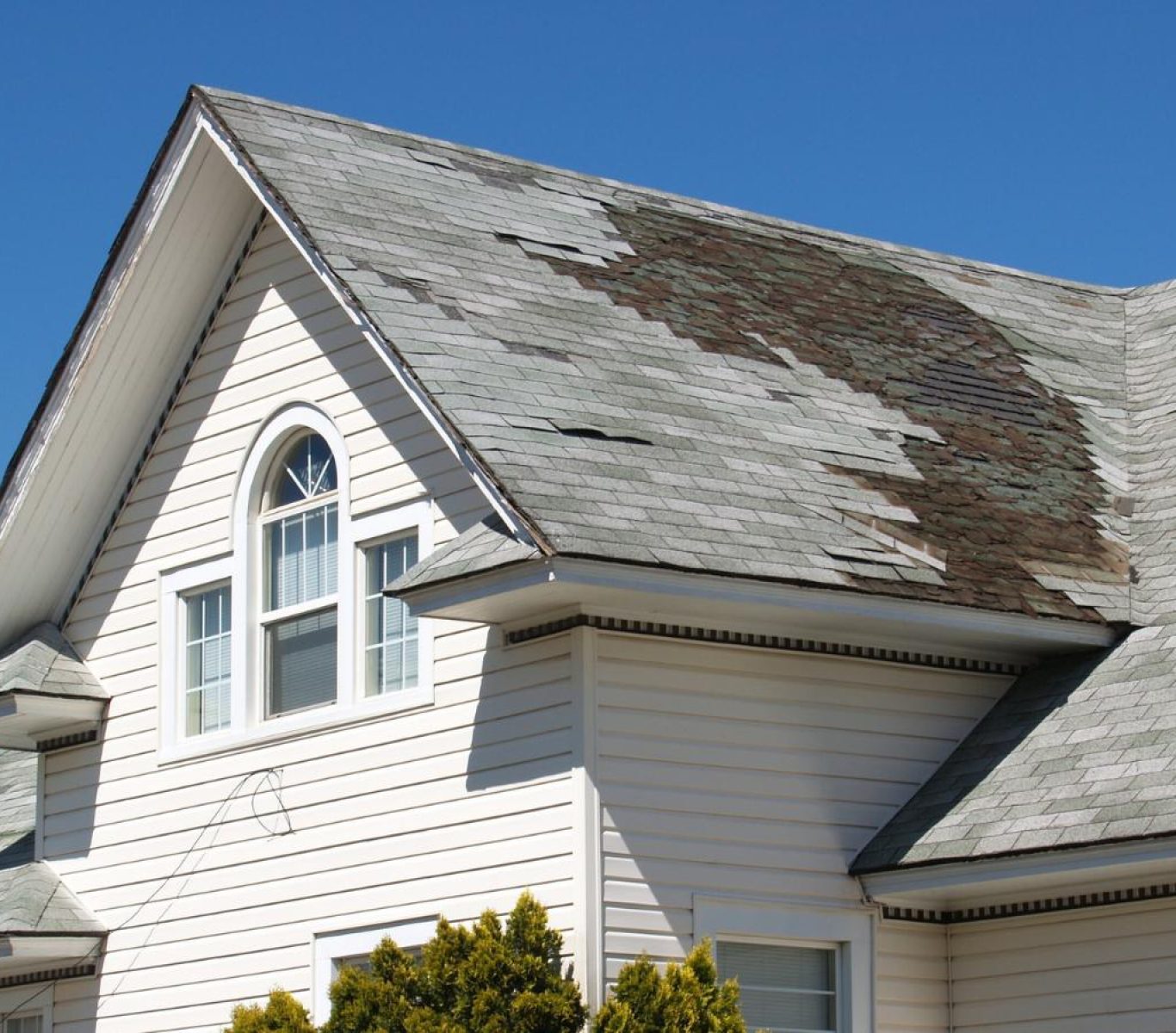 Trusted roofing company near me in Lancaster County, NE for residential and commercial needs