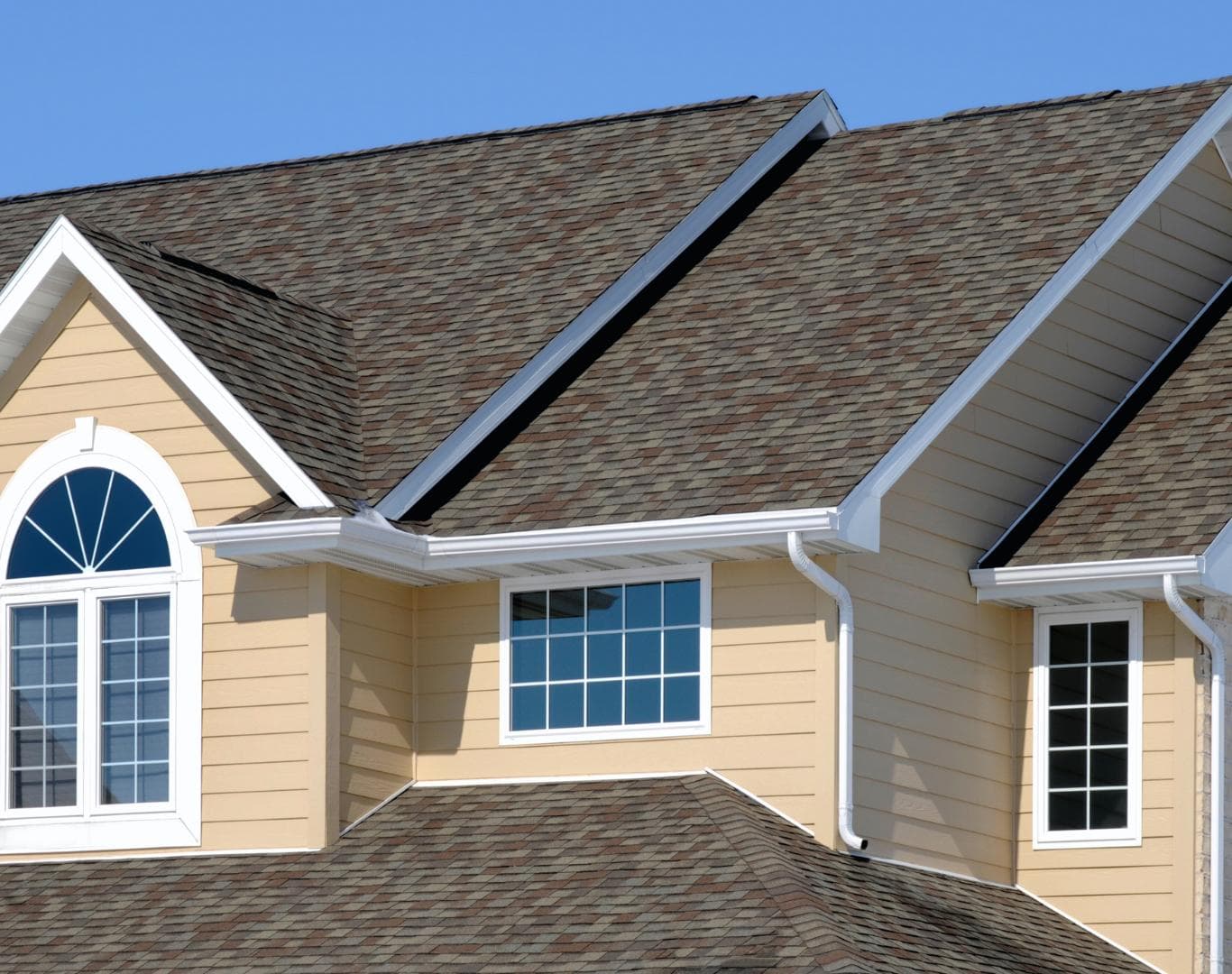 New roof installation on a Grand Island, NE outbuilding