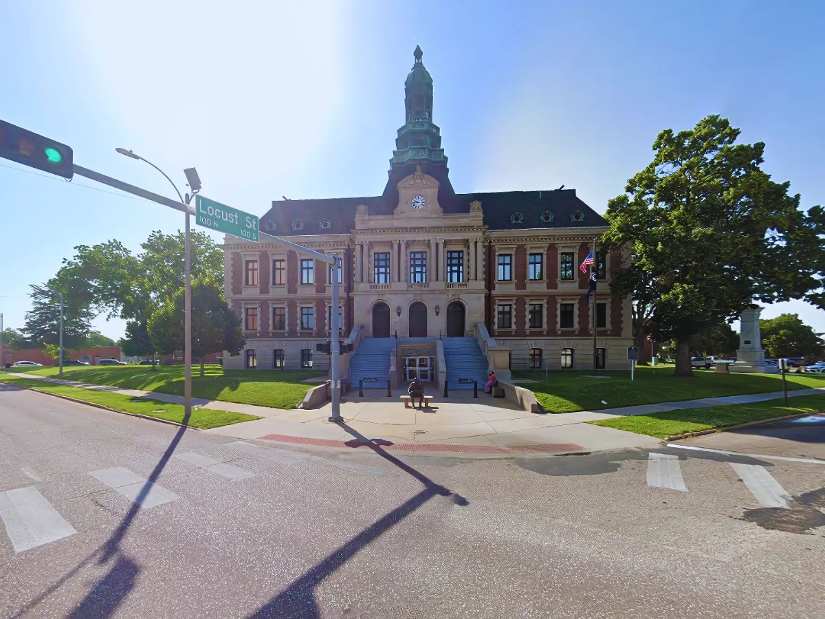 Hall County Courthouse, Hall County, NE