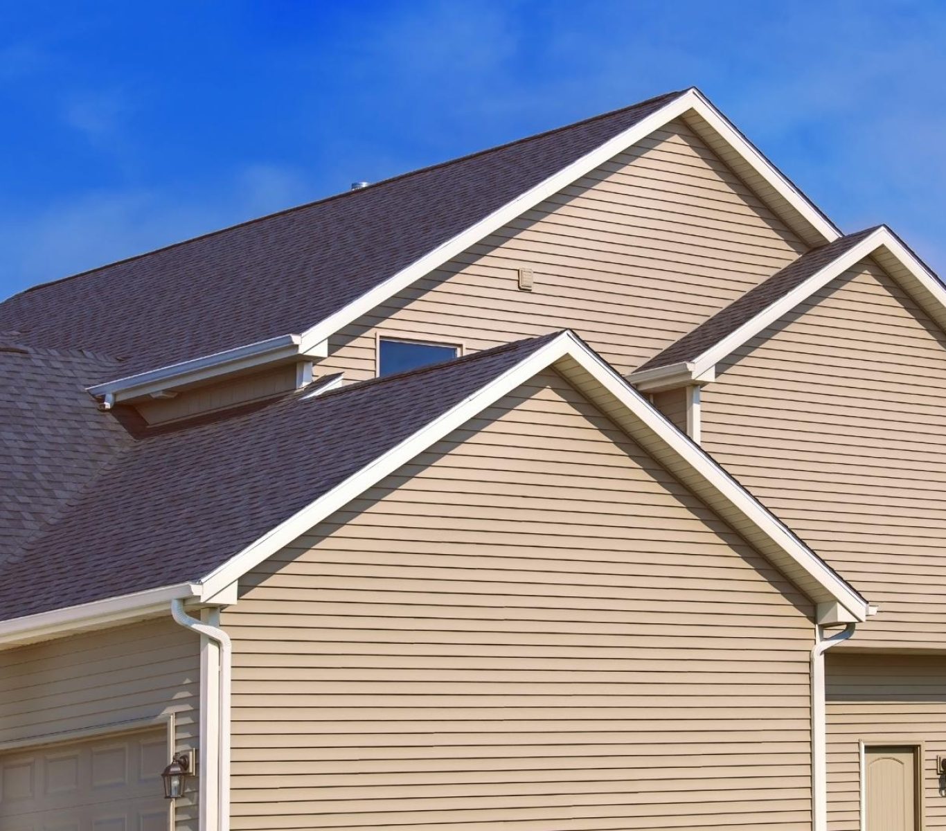Trusted siding repair near me in Omaha, NE for residential and commercial properties